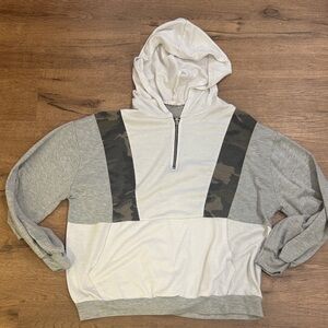Fantastic Fawn Gray and Cream Zip-Up Sweater